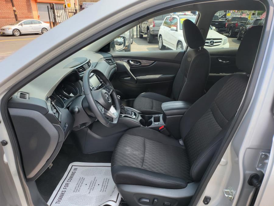 2020 Nissan Rogue FWD SV, available for sale in Irvington, New Jersey | Elis Motors Corp. Irvington, New Jersey 2020 Nissan Rogue FWD SV, available for sale in Irvington, New Jersey | Elis Motors Corp. Irvington, New Jersey