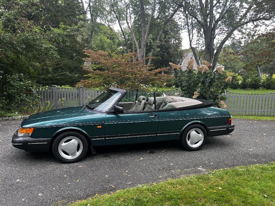 1993 Saab 900 2dr Convertible 900S, available for sale in Naugatuck, Connecticut | Riverside Motorcars, LLC. Naugatuck, Connecticut 1993 Saab 900 2dr Convertible 900S, available for sale in Naugatuck, Connecticut | Riverside Motorcars, LLC. Naugatuck, Connecticut