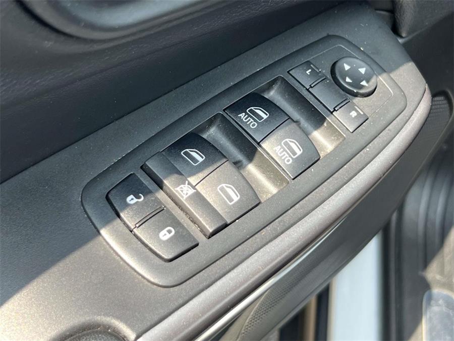2019 Jeep Cherokee Limited, available for sale in Wantagh, New York | Wantagh Certified. Wantagh, New York 2019 Jeep Cherokee Limited, available for sale in Wantagh, New York | Wantagh Certified. Wantagh, New York