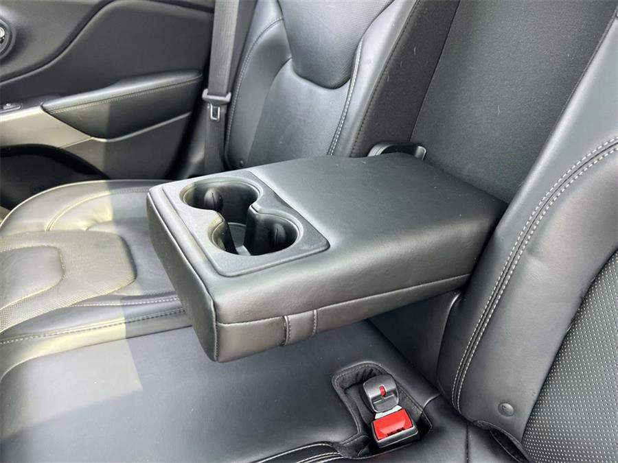 2019 Jeep Cherokee Limited, available for sale in Wantagh, New York | Wantagh Certified. Wantagh, New York 2019 Jeep Cherokee Limited, available for sale in Wantagh, New York | Wantagh Certified. Wantagh, New York