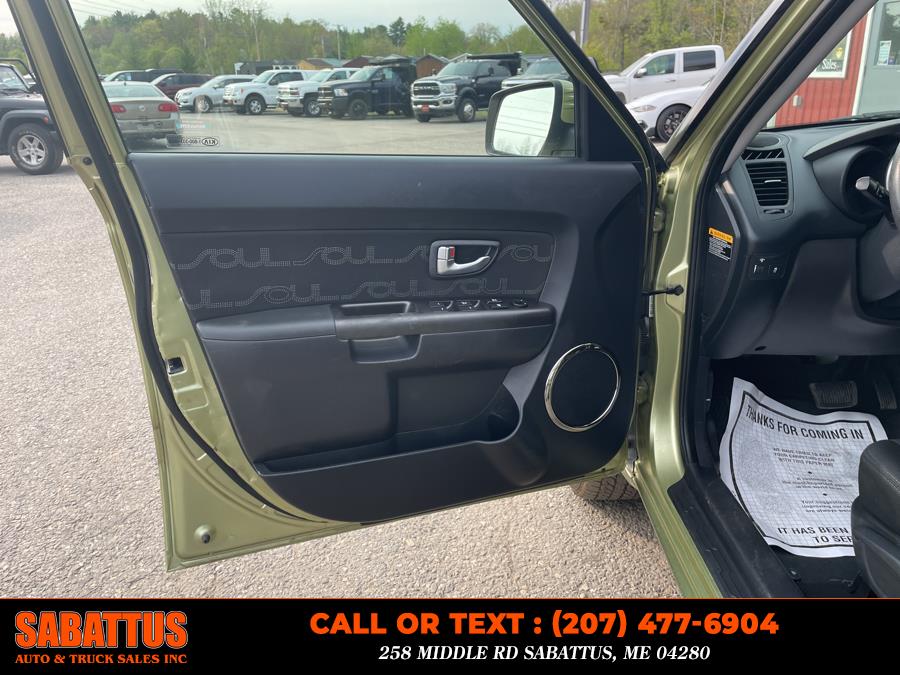 2012 Kia Soul 5dr Wgn Auto +, available for sale in Sabattus, Maine | Sabattus Auto and Truck Sales Inc. Sabattus, Maine 2012 Kia Soul 5dr Wgn Auto +, available for sale in Sabattus, Maine | Sabattus Auto and Truck Sales Inc. Sabattus, Maine