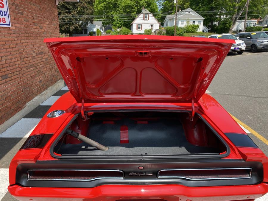 1970 Dodge Charger 318, available for sale in Waterbury, Connecticut | National Auto Brokers, Inc.. Waterbury, Connecticut 1970 Dodge Charger 318, available for sale in Waterbury, Connecticut | National Auto Brokers, Inc.. Waterbury, Connecticut