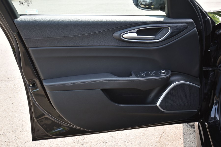 2019 Alfa Romeo Giulia AWD, available for sale in Waterbury, Connecticut | Highline Car Connection. Waterbury, Connecticut 2019 Alfa Romeo Giulia AWD, available for sale in Waterbury, Connecticut | Highline Car Connection. Waterbury, Connecticut