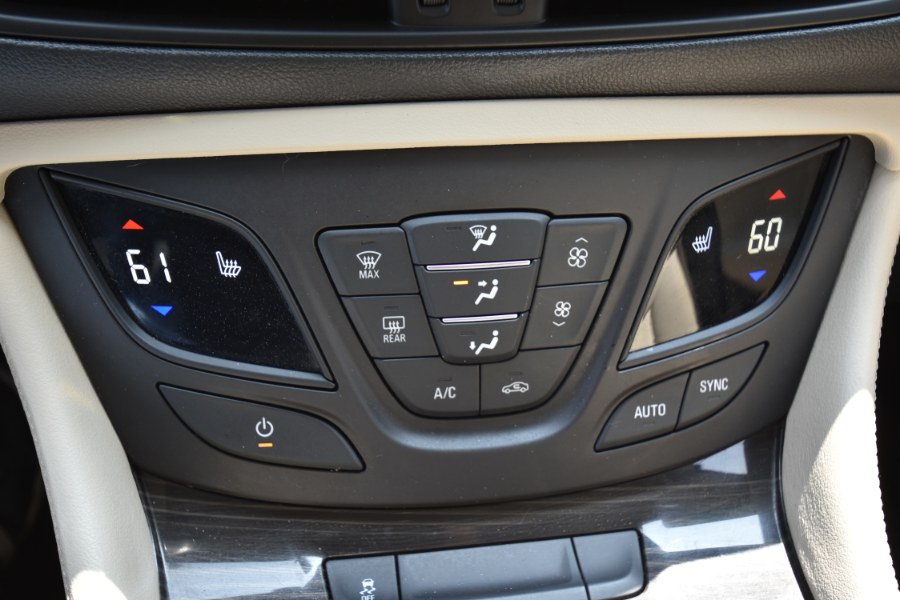 2019 Buick Envision AWD 4dr Preferred, available for sale in Waterbury, Connecticut | Highline Car Connection. Waterbury, Connecticut 2019 Buick Envision AWD 4dr Preferred, available for sale in Waterbury, Connecticut | Highline Car Connection. Waterbury, Connecticut
