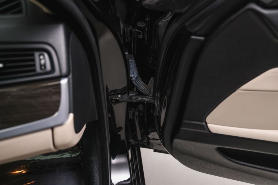 2011 BMW 5 Series 4dr Sdn 535i xDrive AWD, available for sale in North Salem, New York | Meccanic Shop North Inc. North Salem, New York 2011 BMW 5 Series 4dr Sdn 535i xDrive AWD, available for sale in North Salem, New York | Meccanic Shop North Inc. North Salem, New York