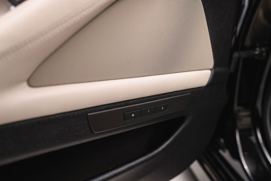 2011 BMW 5 Series 4dr Sdn 535i xDrive AWD, available for sale in North Salem, New York | Meccanic Shop North Inc. North Salem, New York 2011 BMW 5 Series 4dr Sdn 535i xDrive AWD, available for sale in North Salem, New York | Meccanic Shop North Inc. North Salem, New York
