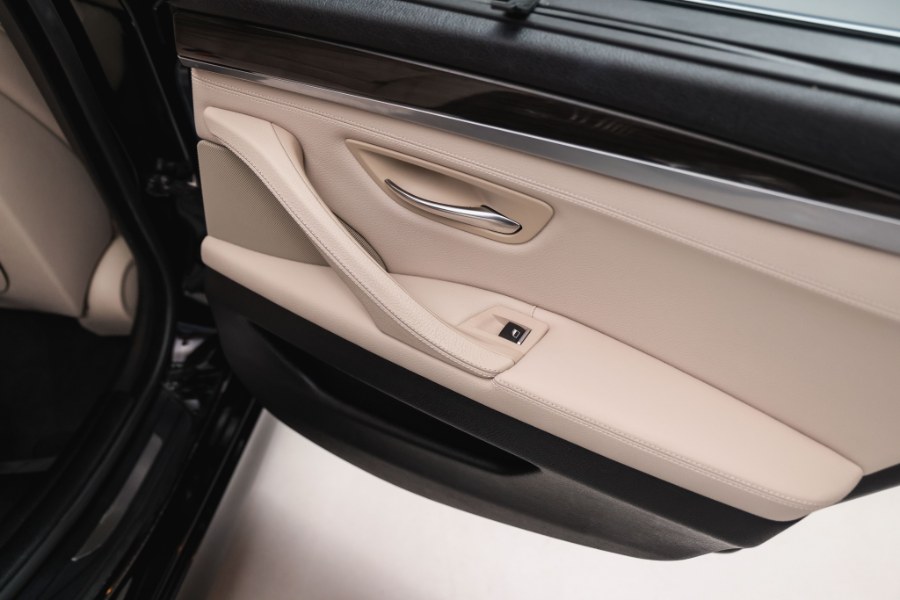 2011 BMW 5 Series 4dr Sdn 535i xDrive AWD, available for sale in North Salem, New York | Meccanic Shop North Inc. North Salem, New York 2011 BMW 5 Series 4dr Sdn 535i xDrive AWD, available for sale in North Salem, New York | Meccanic Shop North Inc. North Salem, New York