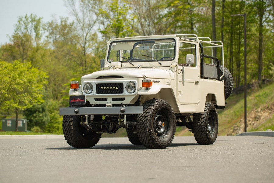 1982 Toyota FJ43 Land Cruiser, available for sale in North Salem, New York | Meccanic Shop North Inc. North Salem, New York 1982 Toyota FJ43 Land Cruiser, available for sale in North Salem, New York | Meccanic Shop North Inc. North Salem, New York