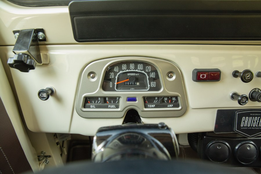 1982 Toyota FJ43 Land Cruiser, available for sale in North Salem, New York | Meccanic Shop North Inc. North Salem, New York 1982 Toyota FJ43 Land Cruiser, available for sale in North Salem, New York | Meccanic Shop North Inc. North Salem, New York