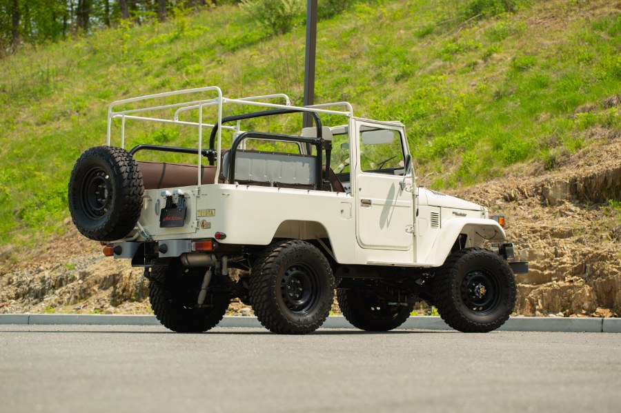 1982 Toyota FJ43 Land Cruiser, available for sale in North Salem, New York | Meccanic Shop North Inc. North Salem, New York 1982 Toyota FJ43 Land Cruiser, available for sale in North Salem, New York | Meccanic Shop North Inc. North Salem, New York