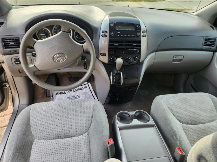 2007 Toyota Sienna 5dr 8-Passenger Van CE FWD (Natl), available for sale in West Babylon, New York | SGM Auto Sales. West Babylon, New York 2007 Toyota Sienna 5dr 8-Passenger Van CE FWD (Natl), available for sale in West Babylon, New York | SGM Auto Sales. West Babylon, New York