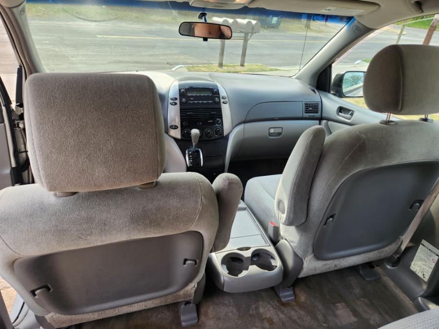 2007 Toyota Sienna 5dr 8-Passenger Van CE FWD (Natl), available for sale in West Babylon, New York | SGM Auto Sales. West Babylon, New York 2007 Toyota Sienna 5dr 8-Passenger Van CE FWD (Natl), available for sale in West Babylon, New York | SGM Auto Sales. West Babylon, New York