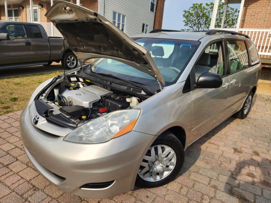 2007 Toyota Sienna 5dr 8-Passenger Van CE FWD (Natl), available for sale in West Babylon, New York | SGM Auto Sales. West Babylon, New York 2007 Toyota Sienna 5dr 8-Passenger Van CE FWD (Natl), available for sale in West Babylon, New York | SGM Auto Sales. West Babylon, New York