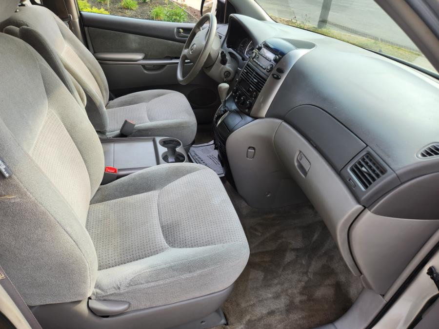 2007 Toyota Sienna 5dr 8-Passenger Van CE FWD (Natl), available for sale in West Babylon, New York | SGM Auto Sales. West Babylon, New York 2007 Toyota Sienna 5dr 8-Passenger Van CE FWD (Natl), available for sale in West Babylon, New York | SGM Auto Sales. West Babylon, New York