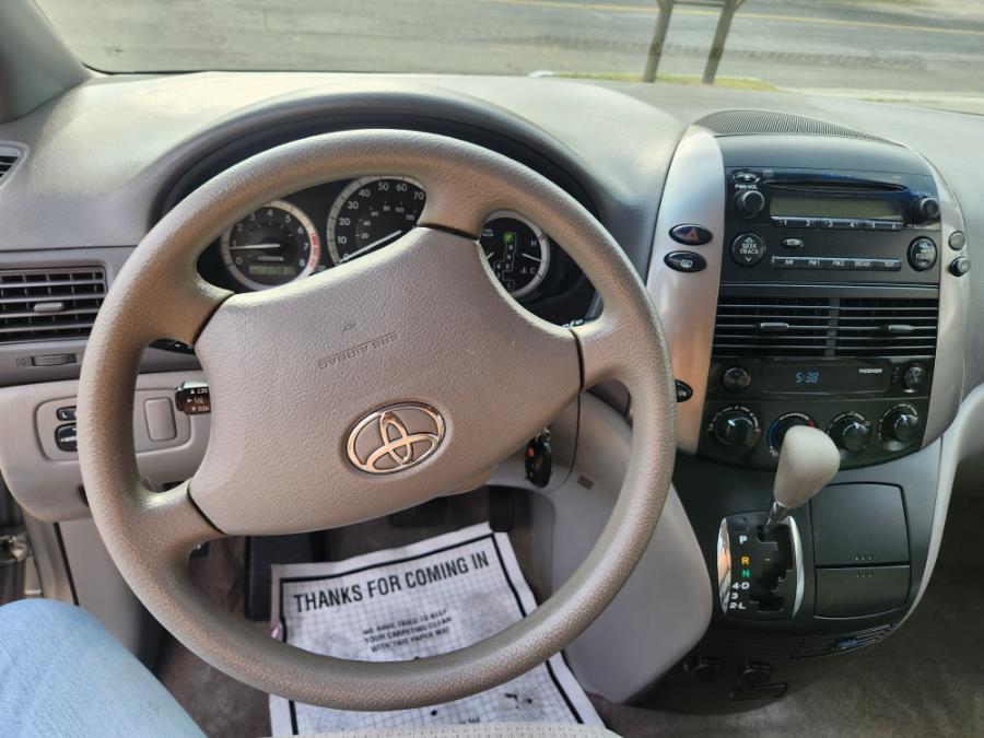 2007 Toyota Sienna 5dr 8-Passenger Van CE FWD (Natl), available for sale in West Babylon, New York | SGM Auto Sales. West Babylon, New York 2007 Toyota Sienna 5dr 8-Passenger Van CE FWD (Natl), available for sale in West Babylon, New York | SGM Auto Sales. West Babylon, New York
