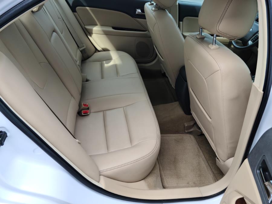 2012 Ford Fusion 4dr Sdn SEL FWD, available for sale in Milford, Connecticut | Chip's Auto Sales Inc. Milford, Connecticut 2012 Ford Fusion 4dr Sdn SEL FWD, available for sale in Milford, Connecticut | Chip's Auto Sales Inc. Milford, Connecticut