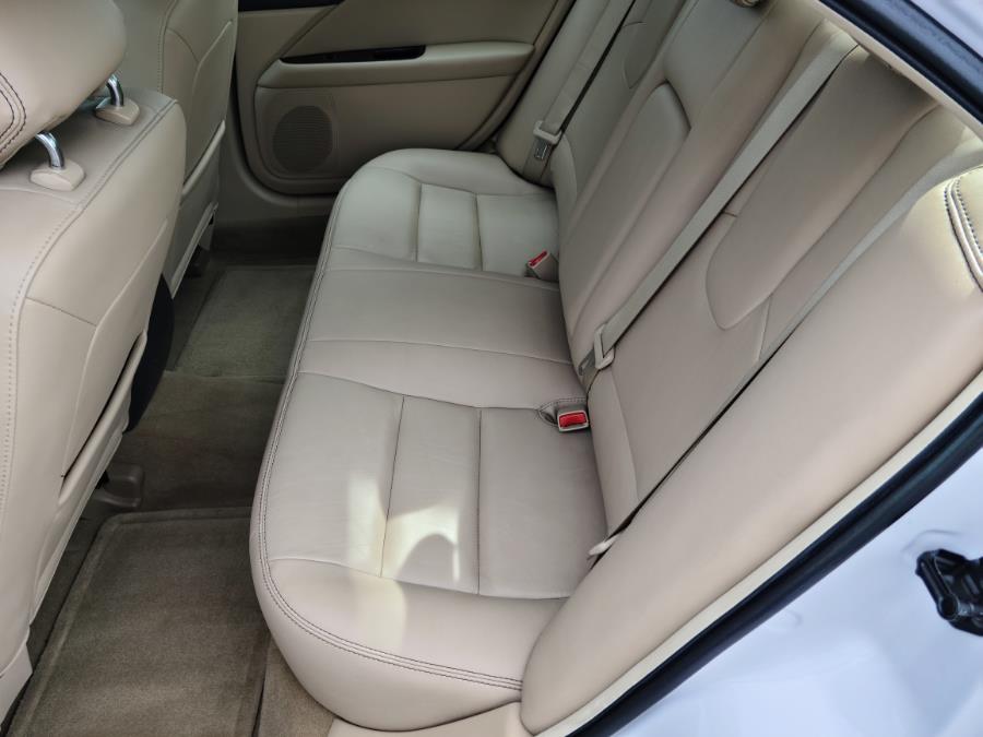 2012 Ford Fusion 4dr Sdn SEL FWD, available for sale in Milford, Connecticut | Chip's Auto Sales Inc. Milford, Connecticut 2012 Ford Fusion 4dr Sdn SEL FWD, available for sale in Milford, Connecticut | Chip's Auto Sales Inc. Milford, Connecticut