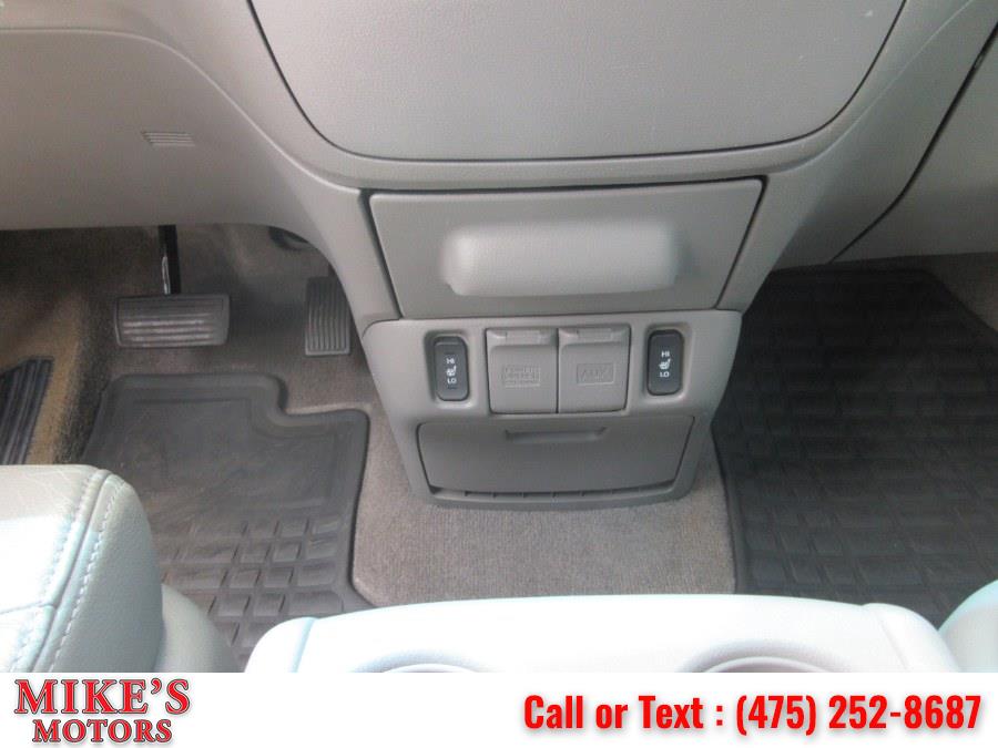 2010 Honda Odyssey 5dr EX-L, available for sale in Stratford, Connecticut | Mike's Motors LLC. Stratford, Connecticut 2010 Honda Odyssey 5dr EX-L, available for sale in Stratford, Connecticut | Mike's Motors LLC. Stratford, Connecticut