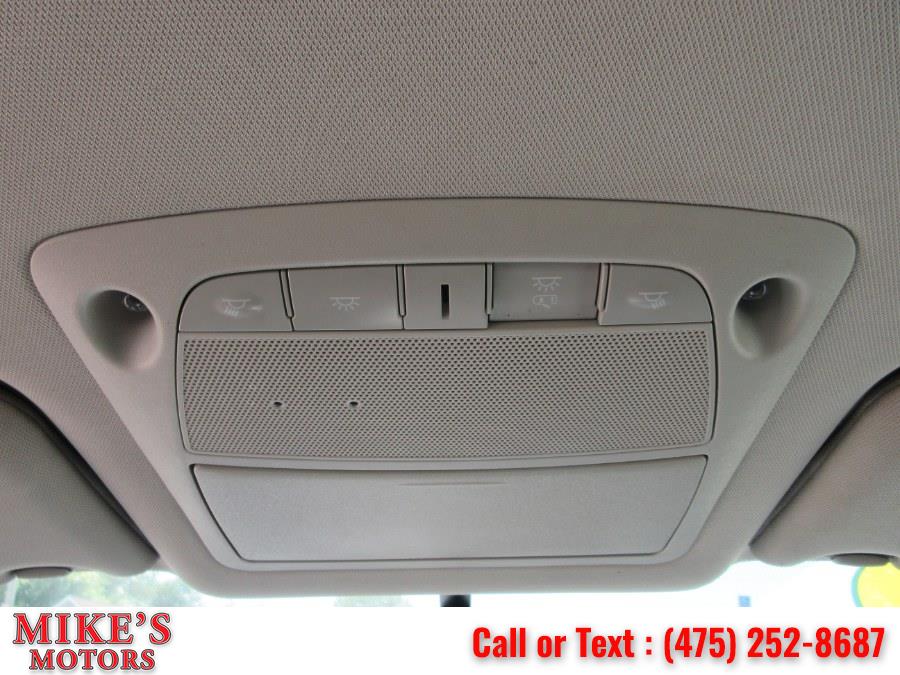 2016 Nissan Altima 4dr Sdn I4 2.5 SV, available for sale in Stratford, Connecticut | Mike's Motors LLC. Stratford, Connecticut 2016 Nissan Altima 4dr Sdn I4 2.5 SV, available for sale in Stratford, Connecticut | Mike's Motors LLC. Stratford, Connecticut