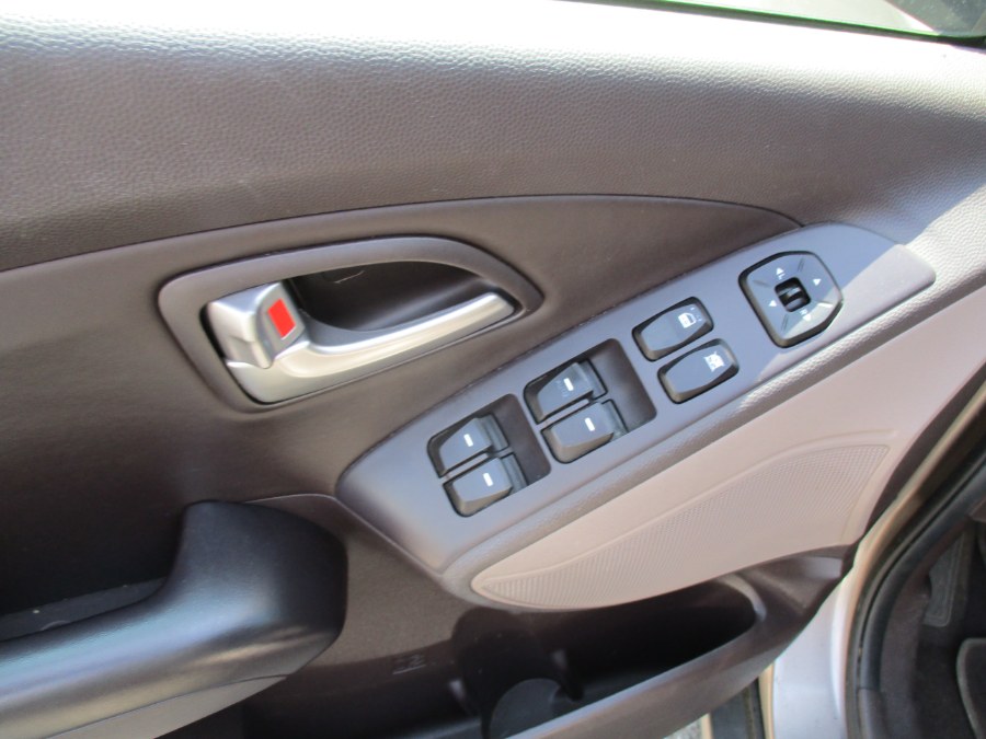 2012 Hyundai Tucson LTD Limited FWD, available for sale in Meriden, Connecticut | Cos Central Auto. Meriden, Connecticut 2012 Hyundai Tucson LTD Limited FWD, available for sale in Meriden, Connecticut | Cos Central Auto. Meriden, Connecticut