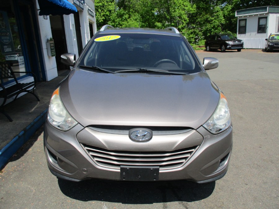 2012 Hyundai Tucson LTD Limited FWD, available for sale in Meriden, Connecticut | Cos Central Auto. Meriden, Connecticut 2012 Hyundai Tucson LTD Limited FWD, available for sale in Meriden, Connecticut | Cos Central Auto. Meriden, Connecticut