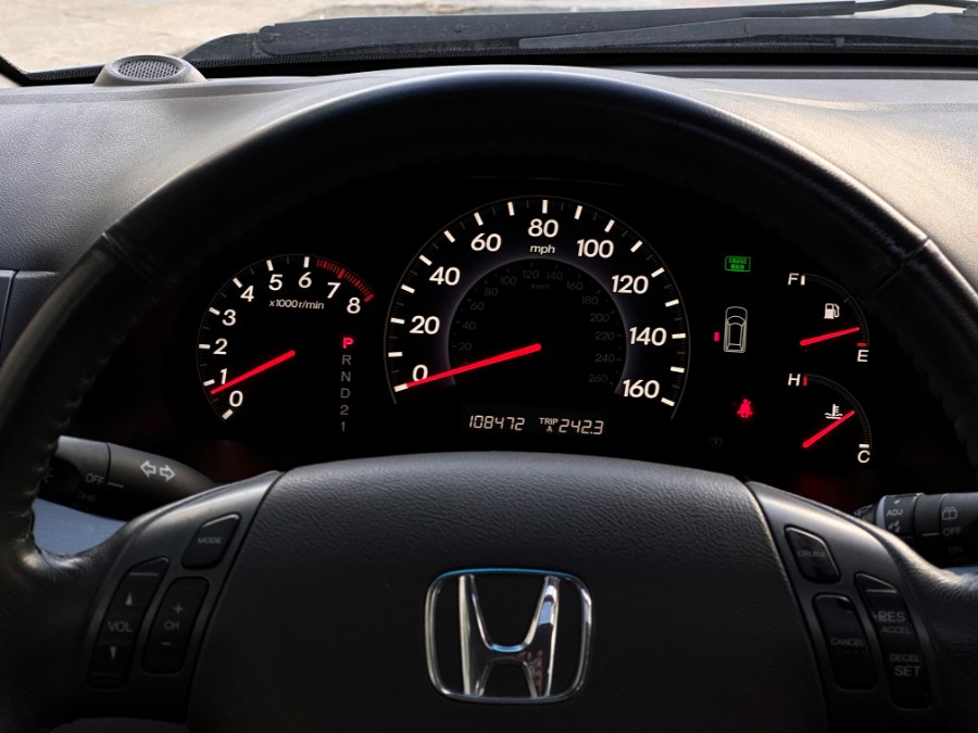 2010 Honda Odyssey 5dr EX-L, available for sale in Corona, California | Green Light Auto. Corona, California 2010 Honda Odyssey 5dr EX-L, available for sale in Corona, California | Green Light Auto. Corona, California