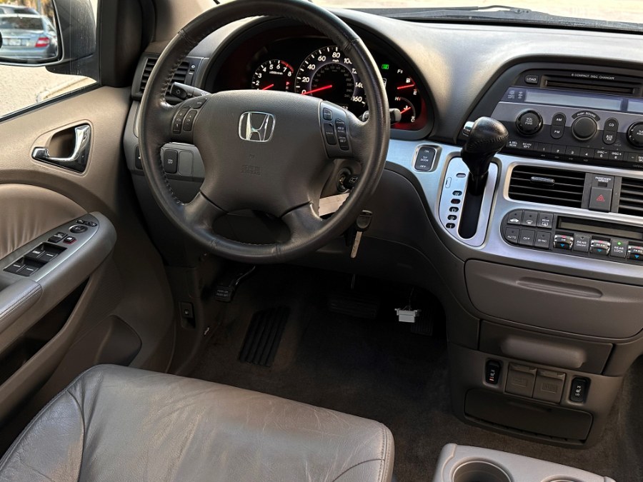 2010 Honda Odyssey 5dr EX-L, available for sale in Corona, California | Green Light Auto. Corona, California 2010 Honda Odyssey 5dr EX-L, available for sale in Corona, California | Green Light Auto. Corona, California