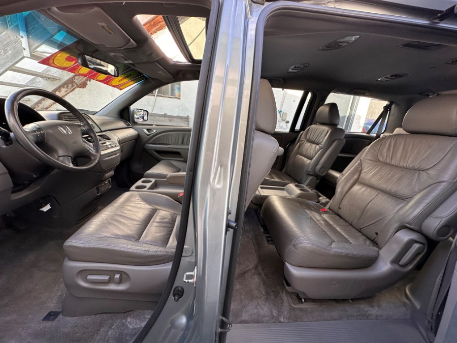 2010 Honda Odyssey 5dr EX-L, available for sale in Corona, California | Green Light Auto. Corona, California 2010 Honda Odyssey 5dr EX-L, available for sale in Corona, California | Green Light Auto. Corona, California