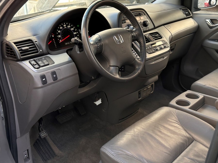 2010 Honda Odyssey 5dr EX-L, available for sale in Corona, California | Green Light Auto. Corona, California 2010 Honda Odyssey 5dr EX-L, available for sale in Corona, California | Green Light Auto. Corona, California
