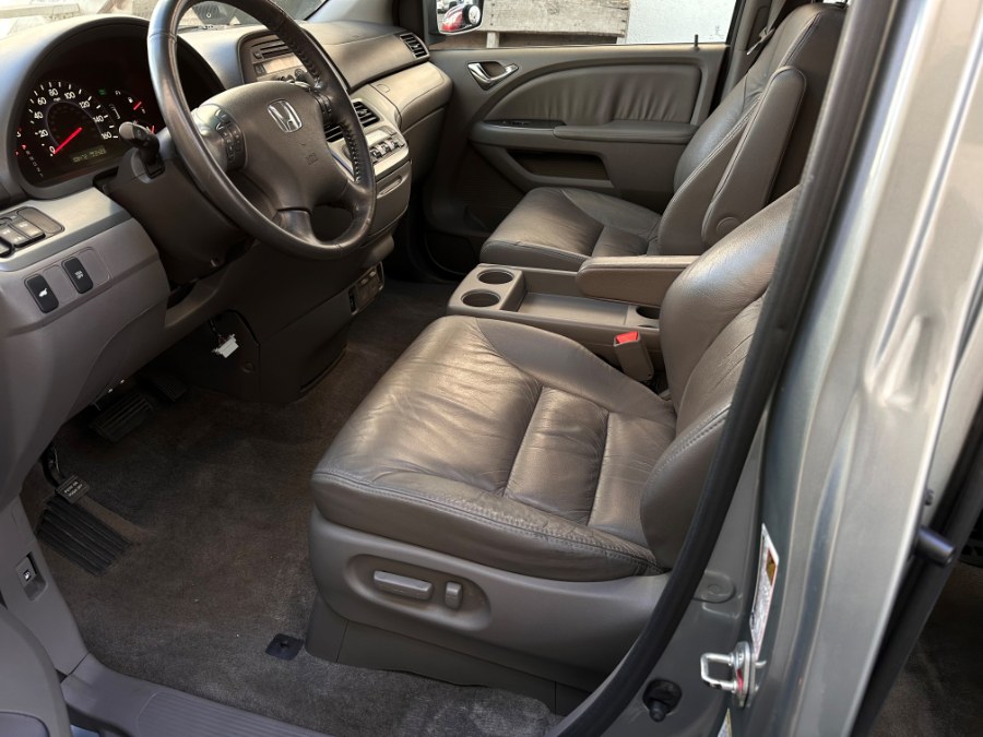 2010 Honda Odyssey 5dr EX-L, available for sale in Corona, California | Green Light Auto. Corona, California 2010 Honda Odyssey 5dr EX-L, available for sale in Corona, California | Green Light Auto. Corona, California