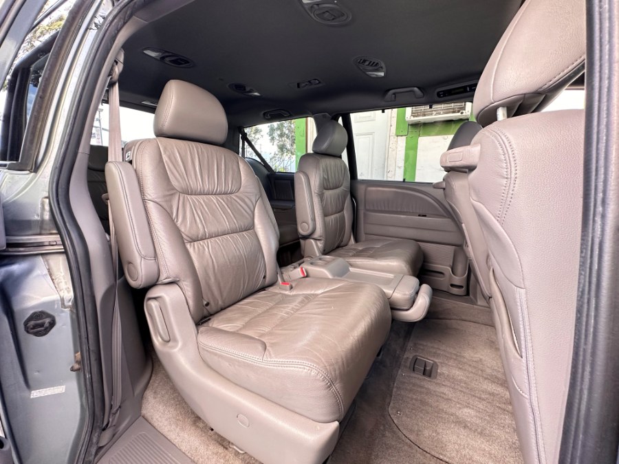 2010 Honda Odyssey 5dr EX-L, available for sale in Corona, California | Green Light Auto. Corona, California 2010 Honda Odyssey 5dr EX-L, available for sale in Corona, California | Green Light Auto. Corona, California
