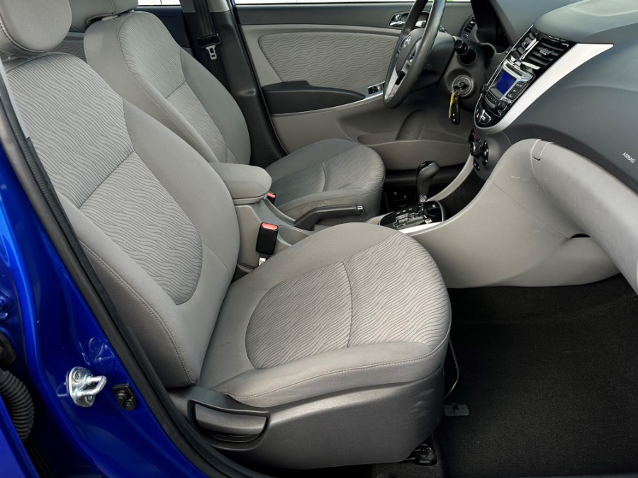 2014 Hyundai Accent 4dr Sdn Auto GLS, available for sale in Corona, California | Green Light Auto. Corona, California 2014 Hyundai Accent 4dr Sdn Auto GLS, available for sale in Corona, California | Green Light Auto. Corona, California