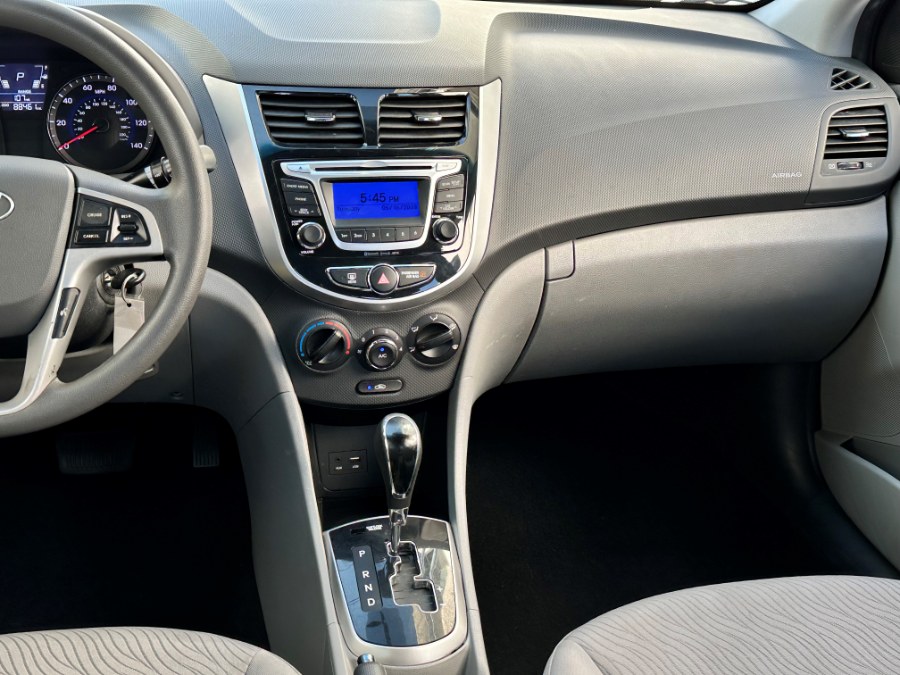 2014 Hyundai Accent 4dr Sdn Auto GLS, available for sale in Corona, California | Green Light Auto. Corona, California 2014 Hyundai Accent 4dr Sdn Auto GLS, available for sale in Corona, California | Green Light Auto. Corona, California