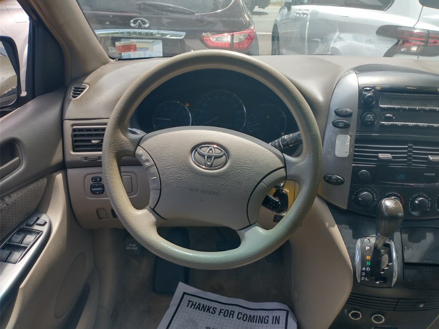 2008 Toyota Sienna 5dr 7-Pass Van LE FWD, available for sale in Rosedale, New York | Sunrise Auto Sales. Rosedale, New York 2008 Toyota Sienna 5dr 7-Pass Van LE FWD, available for sale in Rosedale, New York | Sunrise Auto Sales. Rosedale, New York