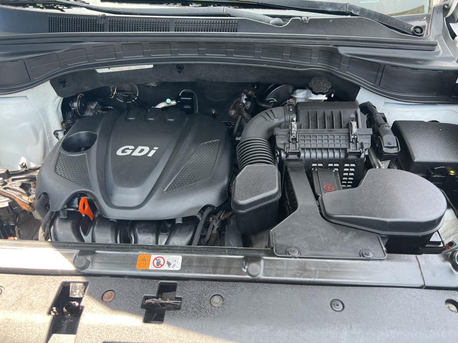 2014 Hyundai Santa Fe Sport AWD 4dr 2.4, available for sale in Stamford, Connecticut | Harbor View Auto Sales LLC. Stamford, Connecticut 2014 Hyundai Santa Fe Sport AWD 4dr 2.4, available for sale in Stamford, Connecticut | Harbor View Auto Sales LLC. Stamford, Connecticut