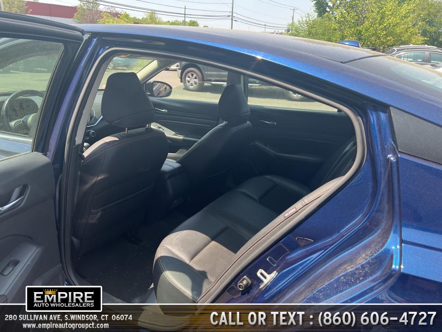 2021 Nissan Altima 2.5 SR Sedan, available for sale in S.Windsor, Connecticut | Empire Auto Wholesalers. S.Windsor, Connecticut 2021 Nissan Altima 2.5 SR Sedan, available for sale in S.Windsor, Connecticut | Empire Auto Wholesalers. S.Windsor, Connecticut