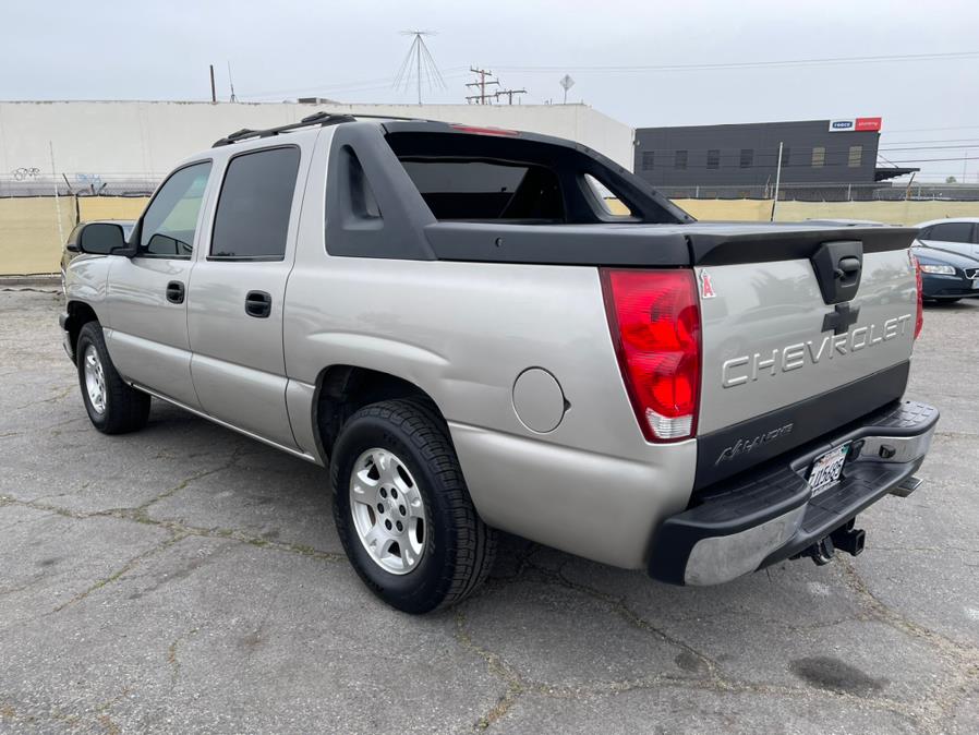 2004 Chevrolet Avalanche 1500 5dr Crew Cab 130" WB, available for sale in Garden Grove, California | U Save Auto Auction. Garden Grove, California 2004 Chevrolet Avalanche 1500 5dr Crew Cab 130" WB, available for sale in Garden Grove, California | U Save Auto Auction. Garden Grove, California