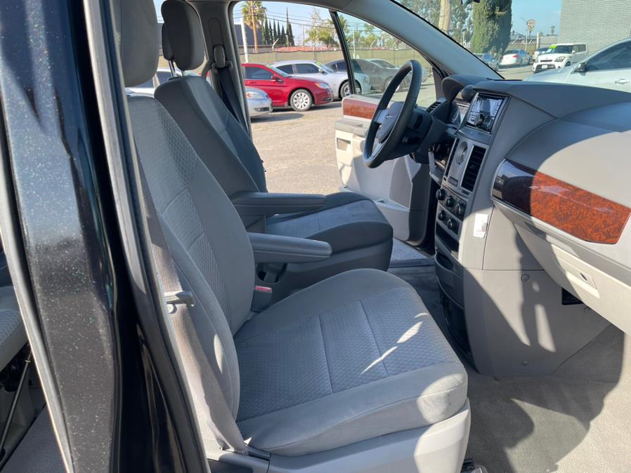 2010 Chrysler Town & Country 4dr Wgn Touring, available for sale in Garden Grove, California | U Save Auto Auction. Garden Grove, California 2010 Chrysler Town & Country 4dr Wgn Touring, available for sale in Garden Grove, California | U Save Auto Auction. Garden Grove, California