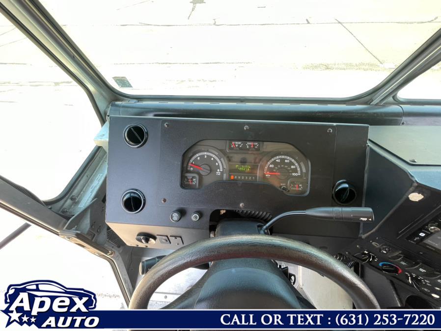 2015 Morgan Olson Route Star Walk-In 17'4"L x 85H x 93W, available for sale in Selden, New York | Apex Auto. Selden, New York 2015 Morgan Olson Route Star Walk-In 17'4"L x 85H x 93W, available for sale in Selden, New York | Apex Auto. Selden, New York