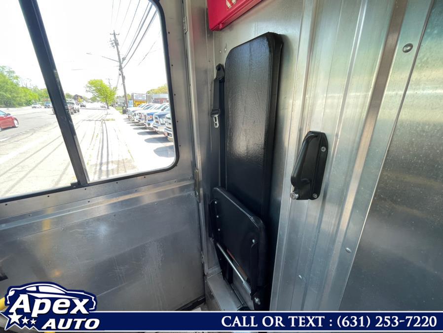 2015 Morgan Olson Route Star Walk-In 17'4"L x 85H x 93W, available for sale in Selden, New York | Apex Auto. Selden, New York 2015 Morgan Olson Route Star Walk-In 17'4"L x 85H x 93W, available for sale in Selden, New York | Apex Auto. Selden, New York