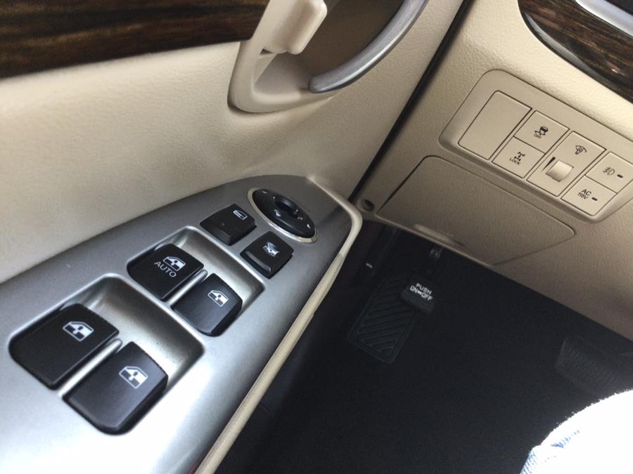2011 Hyundai Santa Fe AWD 4dr V6 Auto Limited, available for sale in Plantsville, Connecticut | L&S Automotive LLC. Plantsville, Connecticut 2011 Hyundai Santa Fe AWD 4dr V6 Auto Limited, available for sale in Plantsville, Connecticut | L&S Automotive LLC. Plantsville, Connecticut