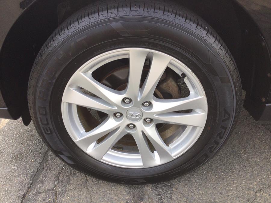 2011 Hyundai Santa Fe AWD 4dr V6 Auto Limited, available for sale in Plantsville, Connecticut | L&S Automotive LLC. Plantsville, Connecticut 2011 Hyundai Santa Fe AWD 4dr V6 Auto Limited, available for sale in Plantsville, Connecticut | L&S Automotive LLC. Plantsville, Connecticut