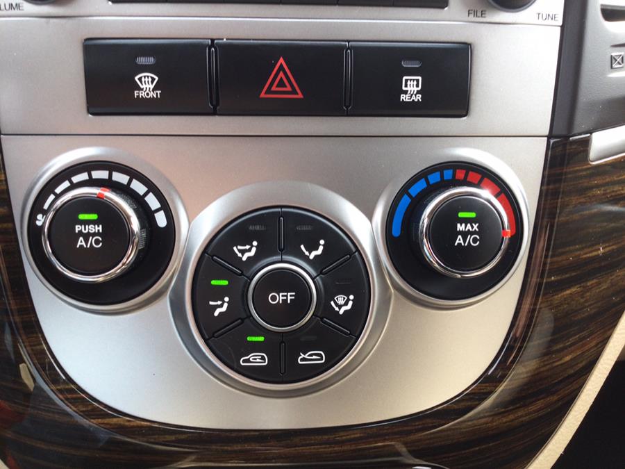 2012 Hyundai Santa Fe AWD 4dr I4 GLS, available for sale in Plantsville, Connecticut | L&S Automotive LLC. Plantsville, Connecticut 2012 Hyundai Santa Fe AWD 4dr I4 GLS, available for sale in Plantsville, Connecticut | L&S Automotive LLC. Plantsville, Connecticut