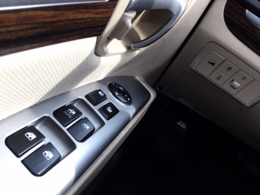 2012 Hyundai Santa Fe AWD 4dr I4 GLS, available for sale in Plantsville, Connecticut | L&S Automotive LLC. Plantsville, Connecticut 2012 Hyundai Santa Fe AWD 4dr I4 GLS, available for sale in Plantsville, Connecticut | L&S Automotive LLC. Plantsville, Connecticut