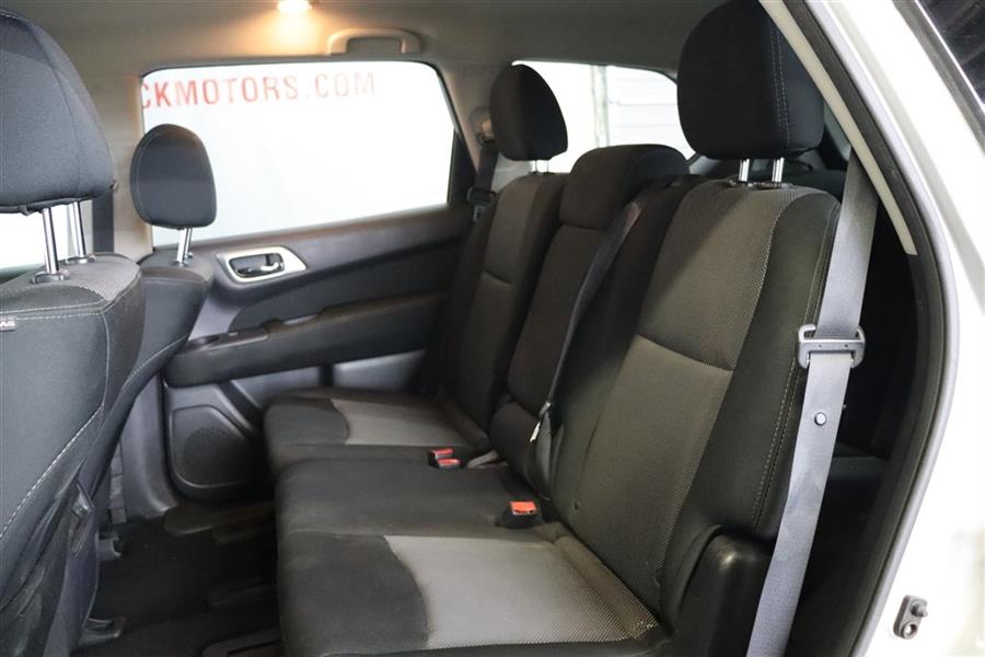 2017 Nissan Pathfinder SV, available for sale in Paterson, New Jersey | Fast Track Motors. Paterson, New Jersey 2017 Nissan Pathfinder SV, available for sale in Paterson, New Jersey | Fast Track Motors. Paterson, New Jersey