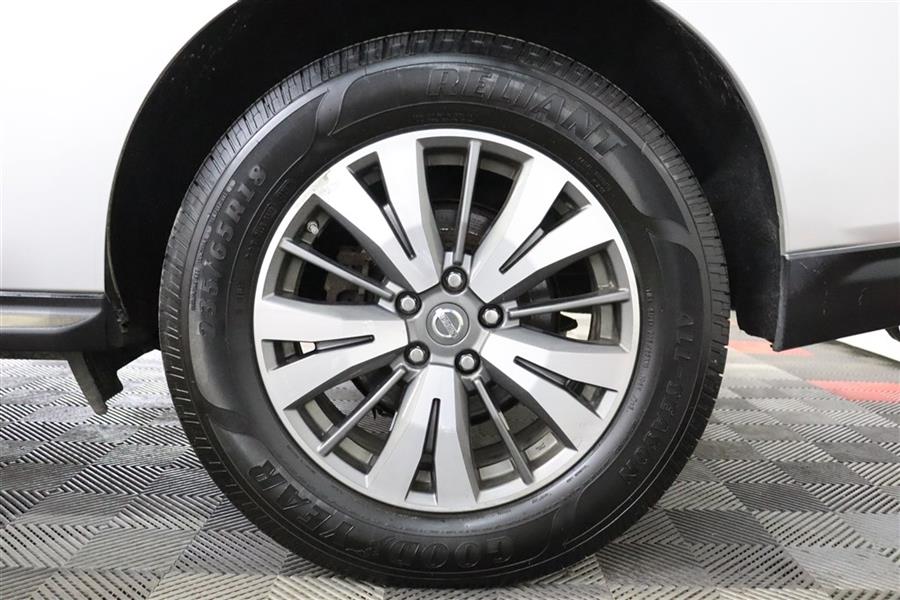 2017 Nissan Pathfinder SV, available for sale in Paterson, New Jersey | Fast Track Motors. Paterson, New Jersey 2017 Nissan Pathfinder SV, available for sale in Paterson, New Jersey | Fast Track Motors. Paterson, New Jersey