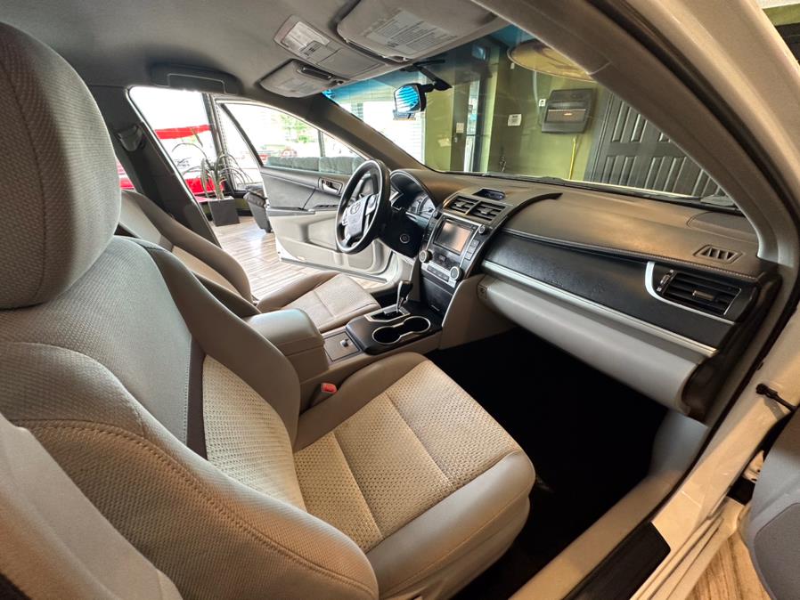 2012 Toyota Camry 4dr Sdn I4 Auto LE, available for sale in West Hartford, Connecticut | AutoMax. West Hartford, Connecticut 2012 Toyota Camry 4dr Sdn I4 Auto LE, available for sale in West Hartford, Connecticut | AutoMax. West Hartford, Connecticut