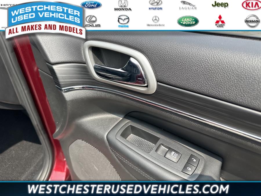 2019 Jeep Grand Cherokee Limited, available for sale in White Plains, New York | Westchester Used Vehicles. White Plains, New York 2019 Jeep Grand Cherokee Limited, available for sale in White Plains, New York | Westchester Used Vehicles. White Plains, New York