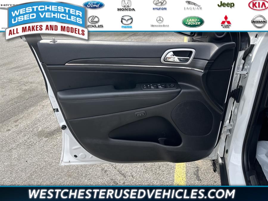 2020 Jeep Grand Cherokee Limited, available for sale in White Plains, New York | Westchester Used Vehicles. White Plains, New York 2020 Jeep Grand Cherokee Limited, available for sale in White Plains, New York | Westchester Used Vehicles. White Plains, New York