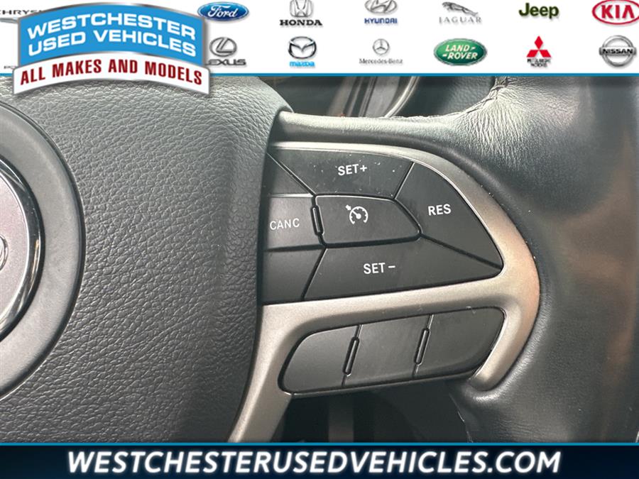 2020 Jeep Grand Cherokee Limited, available for sale in White Plains, New York | Westchester Used Vehicles. White Plains, New York 2020 Jeep Grand Cherokee Limited, available for sale in White Plains, New York | Westchester Used Vehicles. White Plains, New York